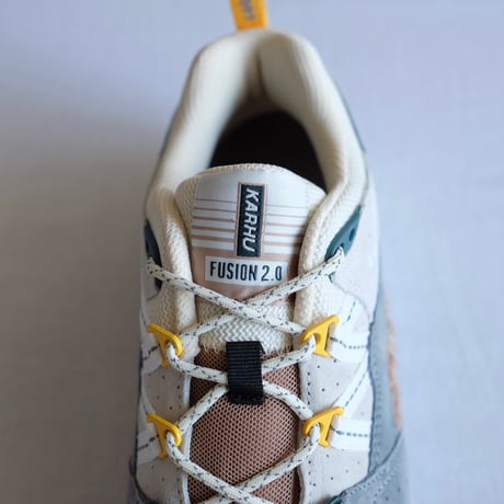KARHU Fusion 2.0 Limestone/Bright White