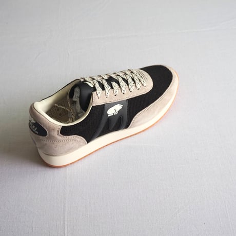 KARHU Albatross 82