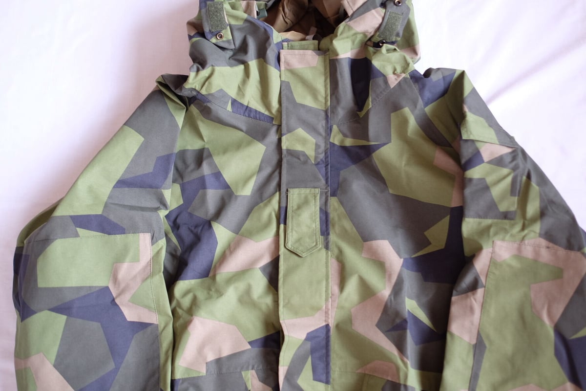 SWEDISH ARMY ECWCS PARKA M90 MMB社製 SWEDISH ARMY ECWCS PARKA M90 MMB社製 - メルカリ