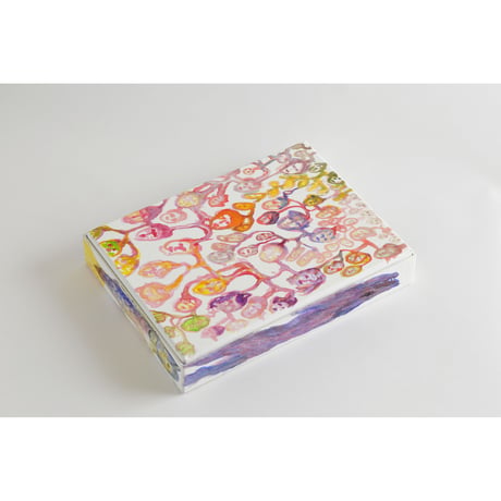 衣川明子オリジナルBOX! Art Center Ongoing 2008 - 2018 /Art Center Ongoingの10年間の活動をまとめたドキュメント本