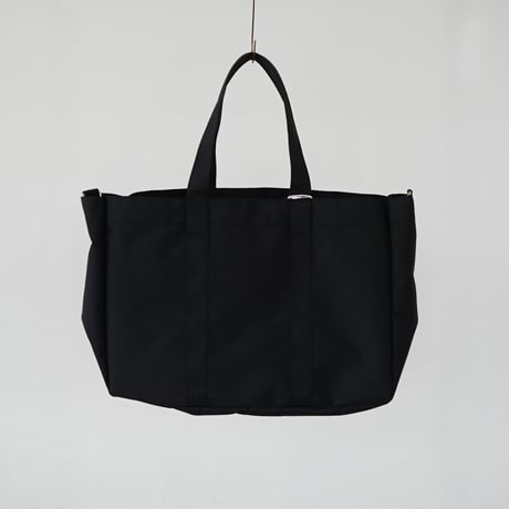 TOTE WITH LID [BLACK]