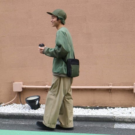 IFNI SHOULDER BAG [OLIVE]