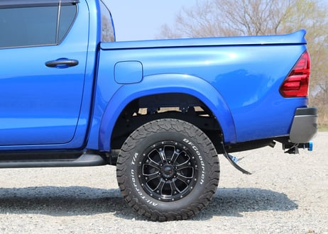 ハイラックス（GUN125)　オーバーフェンダー（40ｍｍ）