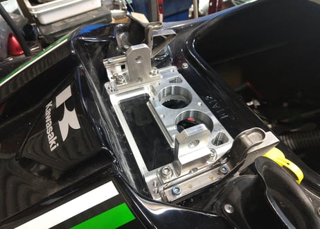 1500SXR ビレットハンドルポールブラケット