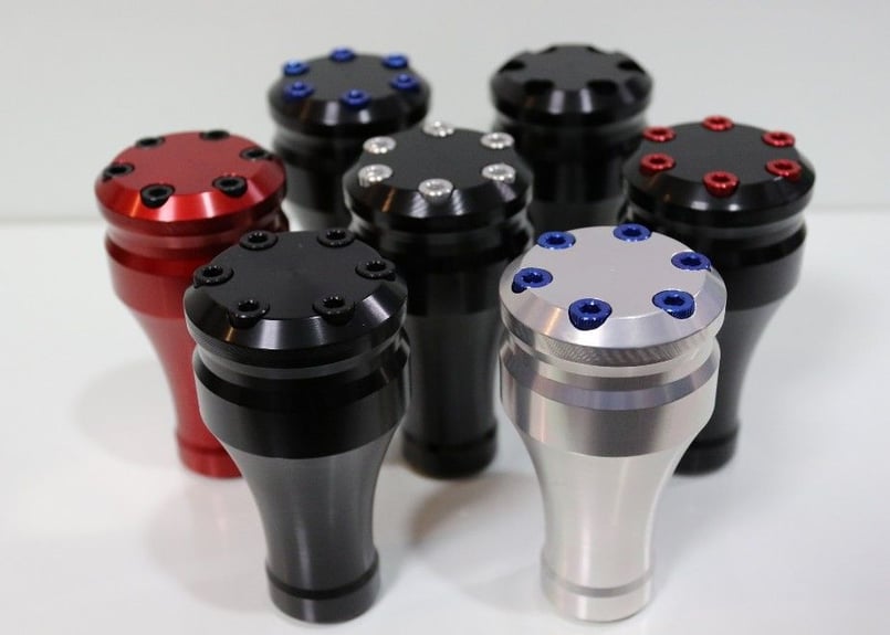 ハイラックス　HILUX GUN125 GRスポーツ　シフトノブ　海外限定 Amazon.co.jp: ハイラックス HILUX GUN125 GRスポーツ