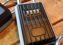 Ultimateルーフボックス　セキュリティーボックス