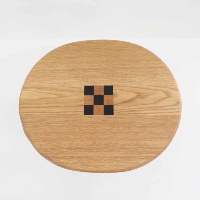 美品 ギャラリー良工房 RYO工房 定価15円 サイドテーブル 彫刻家具 無垢材 美品 ギャラリー良工房 RYO工房 定価15円 サイドテーブル 彫刻