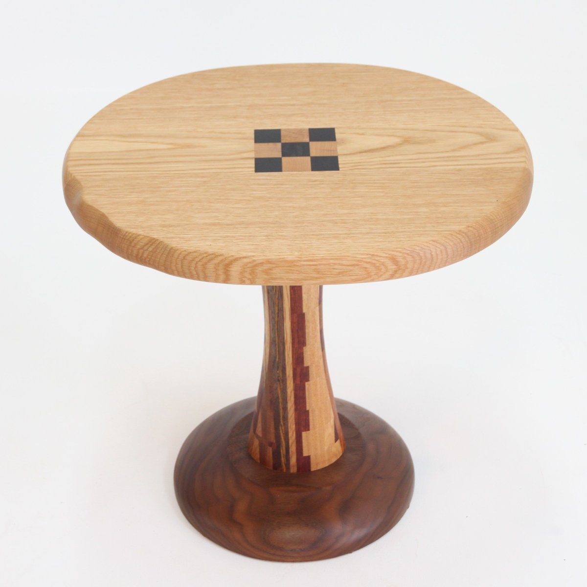 美品 ギャラリー良工房 RYO工房 定価15円 サイドテーブル 彫刻家具 無垢材 美品 ギャラリー良工房 RYO工房 定価15円 サイドテーブル 彫刻家具