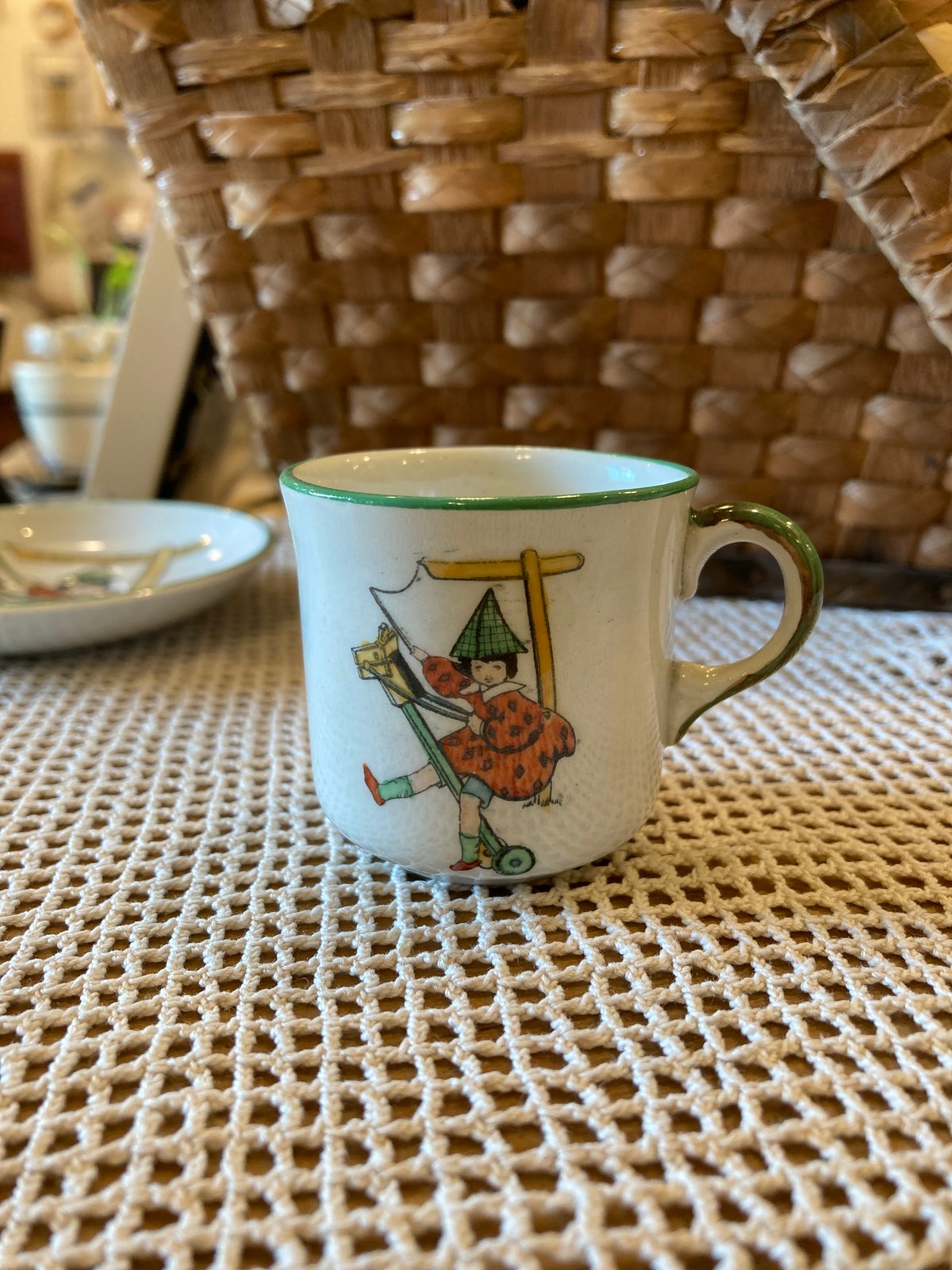 【あやっちさま】antique mini cup ୨୧ 薔薇の絵の 小さなカップ ミニカップandソーサー | アンティーク雑貨店 Antique cise