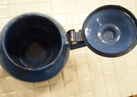 enamel pot（ホーロー製）