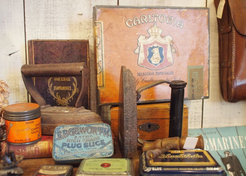 煙草缶（cegarette can）フランス製 | アンティーク雑貨店 Antique cis