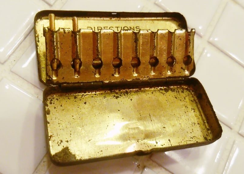 レコード針ケース（HMV) | アンティーク雑貨店 Antique cise