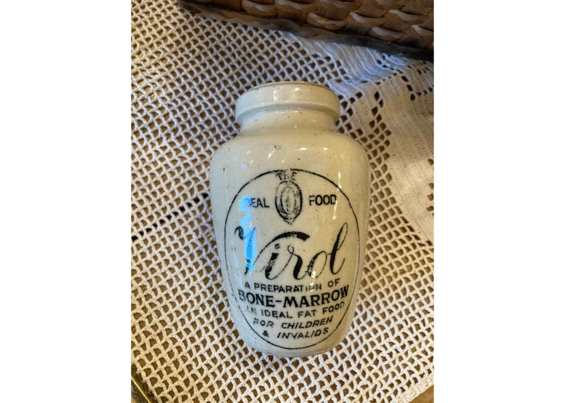 アンティークボトル　Virol 骨髄調製品 大人気！ヴィロールポット virol