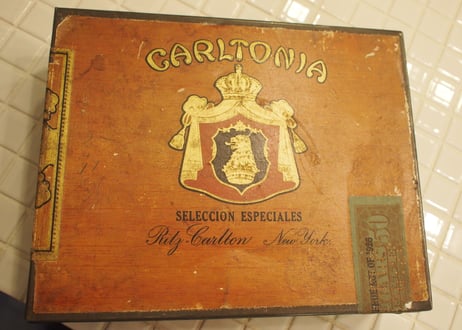 煙草缶（cegarette can）フランス製