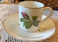 カップandソーサー(PORCELAINE DE PARIS)