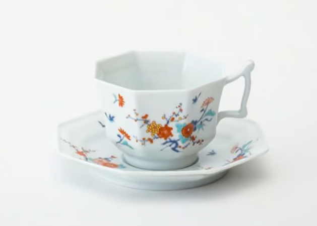 色絵花鳥紋 八角紅茶碗皿（アウトレット品） | WEB有田陶器市 ｜ 深川