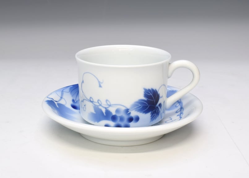 珈琲碗皿 ブルーワイナリー 珈琲碗皿（アウトレット品） | WEB有田陶器市
