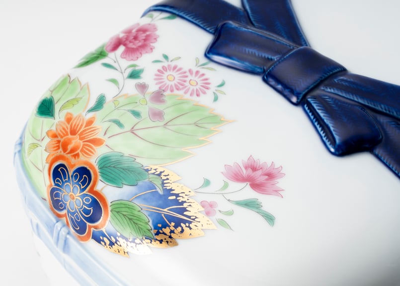 染錦絢爛草花絵 陶箱（アウトレット） | WEB有田陶器市 ｜ 深川製磁