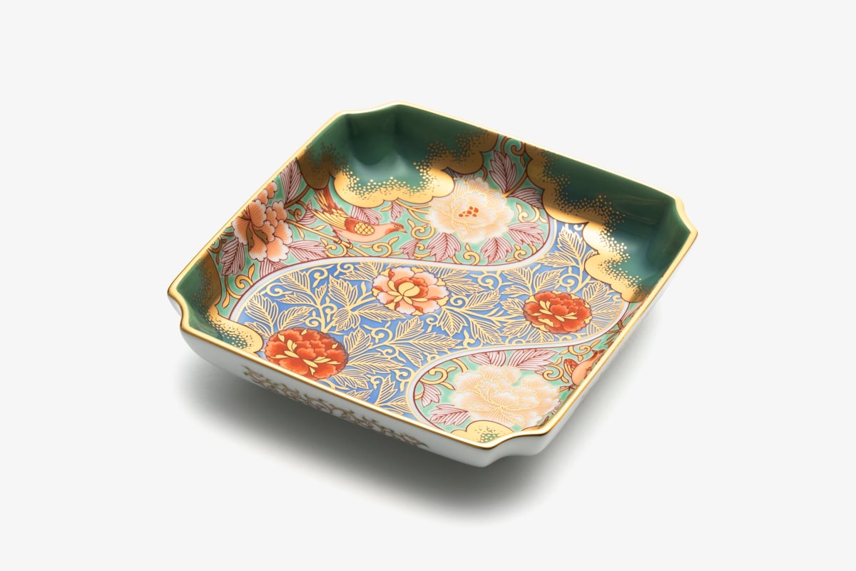 金襴手牡丹唐草ひわ色 飾皿（アウトレット品） | WEB有田陶器市