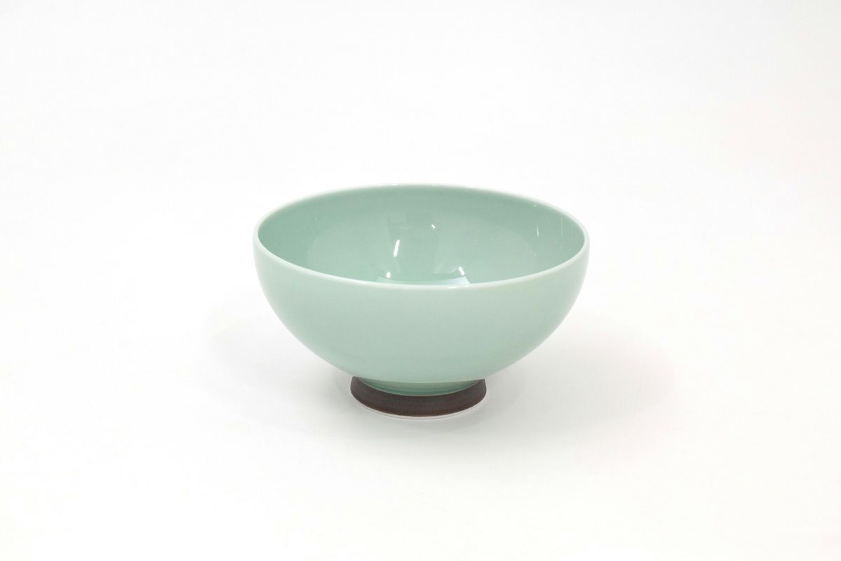 笹青磁 笹型飯碗（アウトレット品） | WEB有田陶器市 ｜ 深川製磁