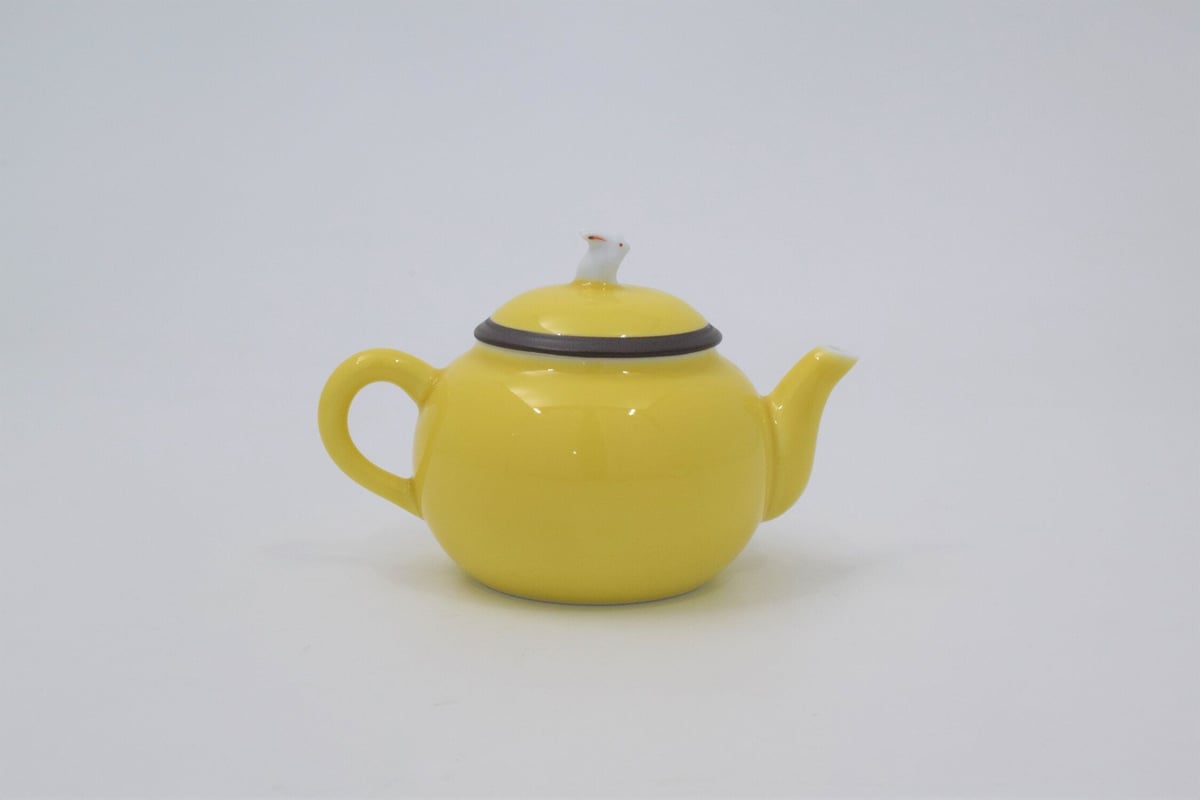 黄地うさぎ 手付小急須（アウトレット品） | WEB有田陶器市 ｜ 深川製