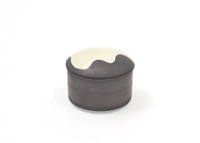 錆紋様 ボンボニエール(アウトレット品) | WEB有田陶器市 錆紋様 ボンボニエール(アウトレット品) | WEB有田陶器市