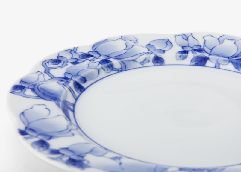 染付木蓮 ケーキ皿（アウトレット品） | WEB有田陶器市 ｜ 深川製磁