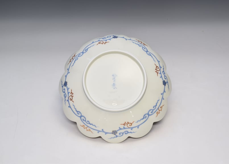 染錦金彩鳳凰 菊割親皿（アウトレット品） | WEB有田陶器市 ｜ 深川製