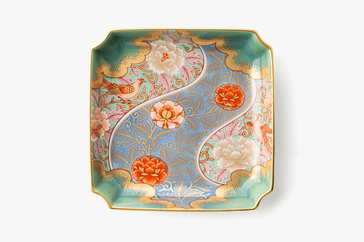 金襴手牡丹唐草ひわ色 飾皿（アウトレット品） | WEB有田陶器市