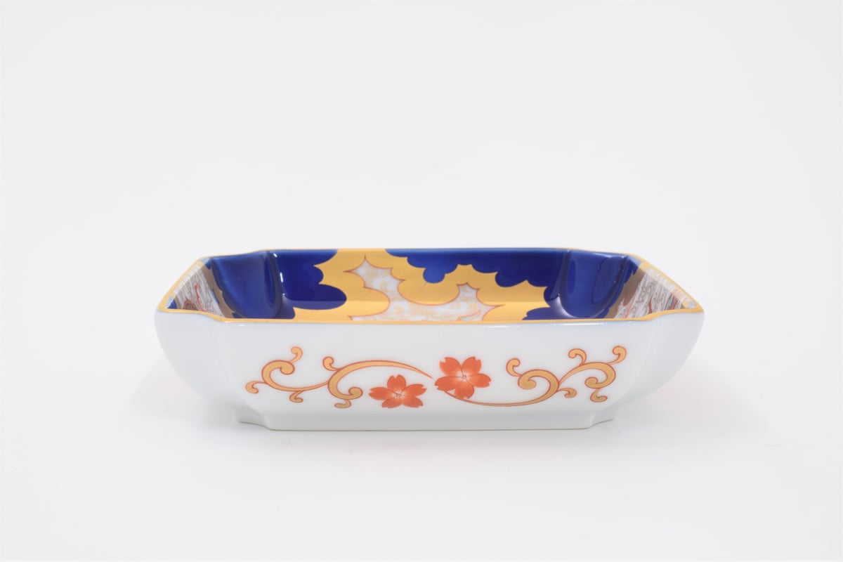 染錦金彩雲龍 角4号飾皿（アウトレット品） | WEB有田陶器市 ｜ 深川