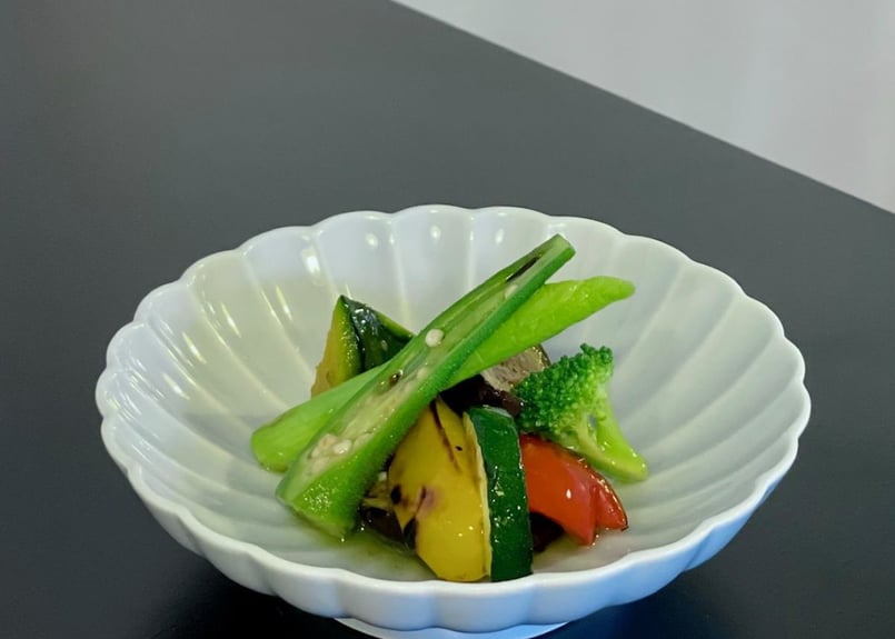 ≪3≫青磁 菊割小付（アウトレット品） | WEB有田陶器市 ｜ 深川製磁