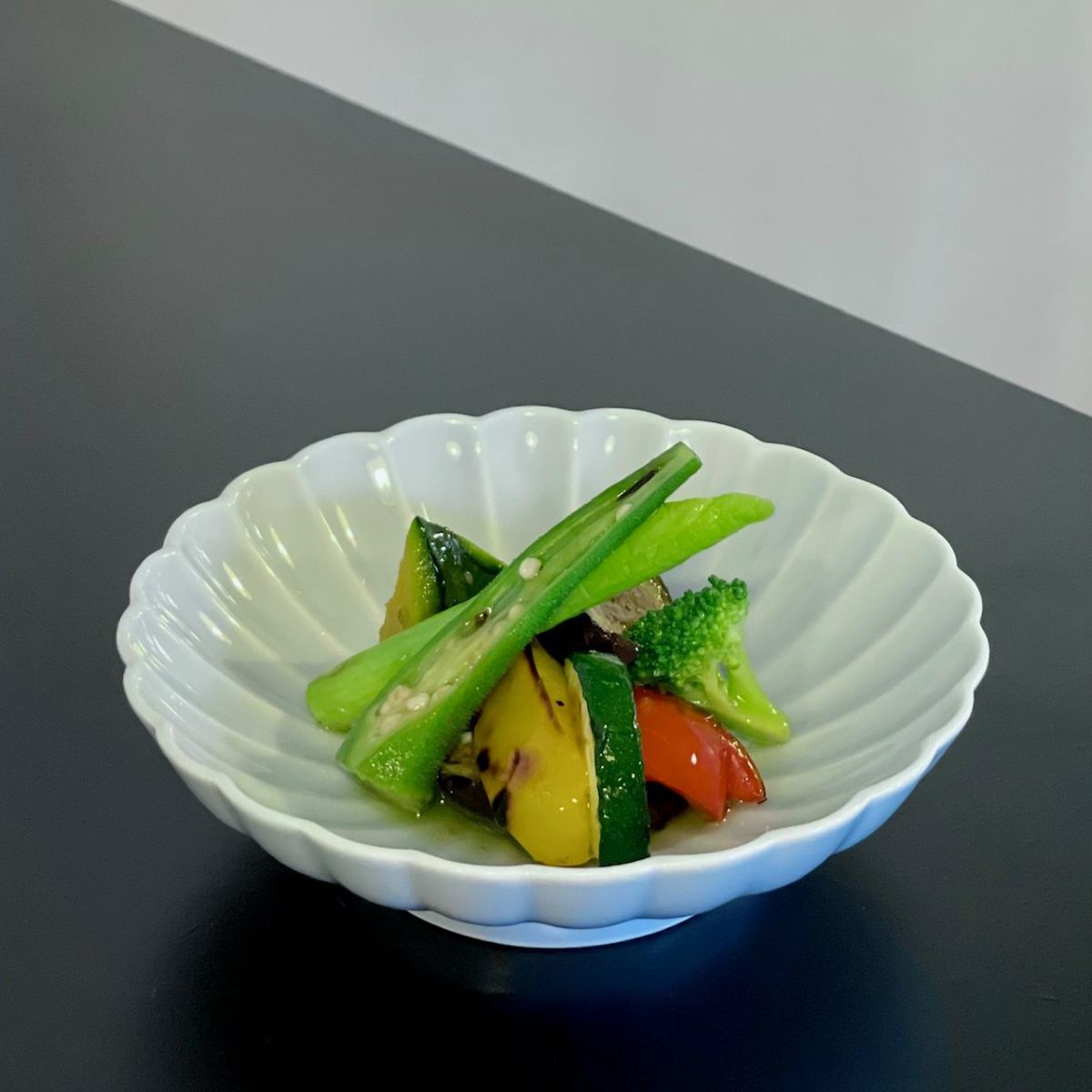 ≪3≫青磁 菊割小付（アウトレット品） | WEB有田陶器市 ｜ 深川製磁