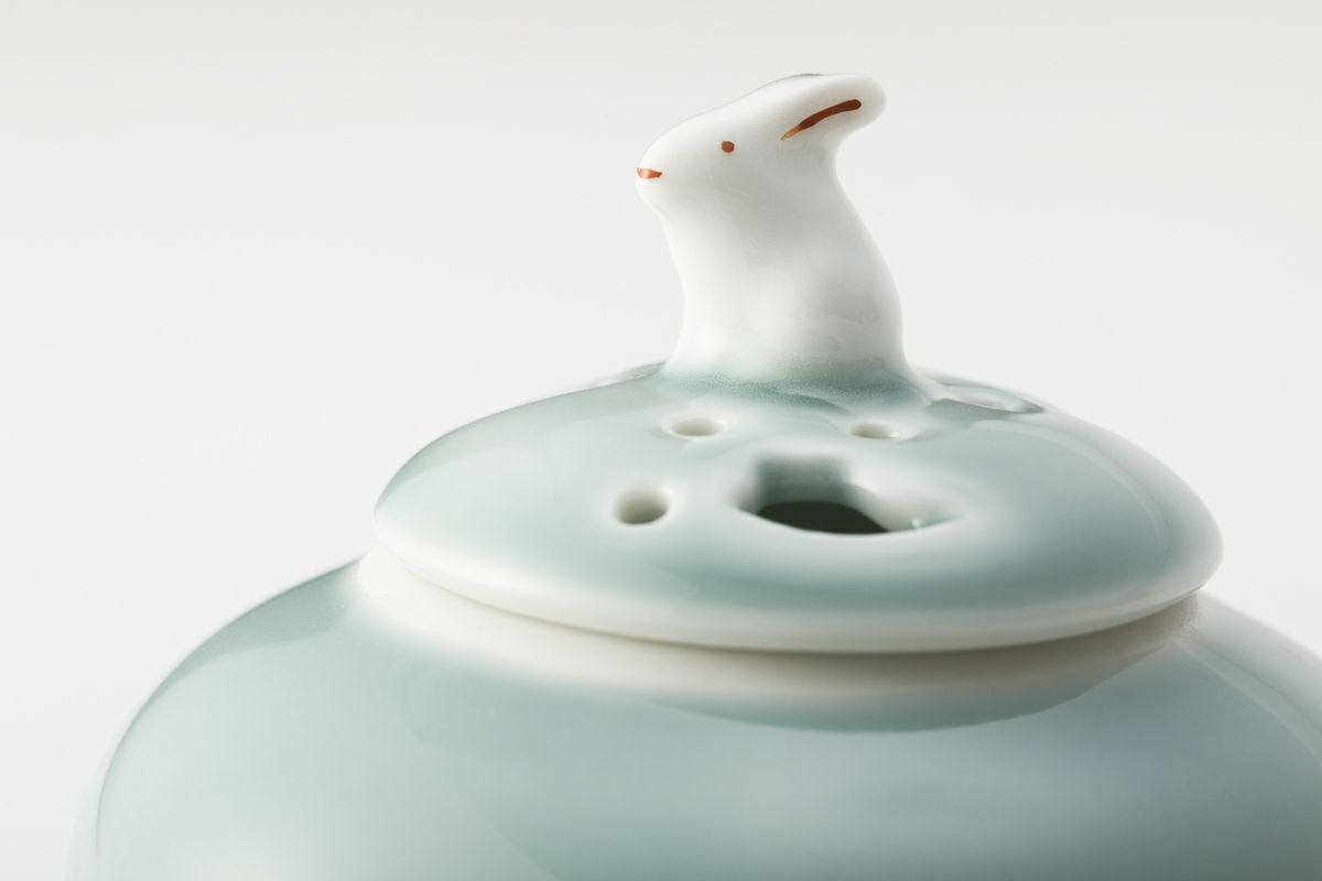 青磁 1号香炉（アウトレット品） | WEB有田陶器市 ｜ 深川製磁 おうち