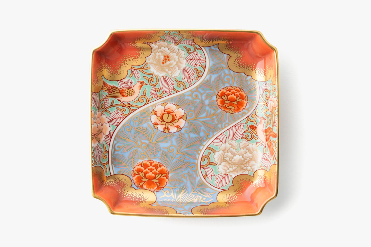 金襴手牡丹唐草珊瑚色 飾皿（アウトレット品） | WEB有田陶器市