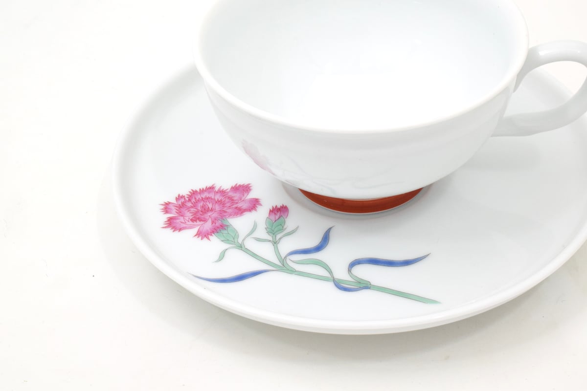 カーネーション 紅茶碗皿（陶器市制作品） | WEB有田陶器市 ｜ 深川製