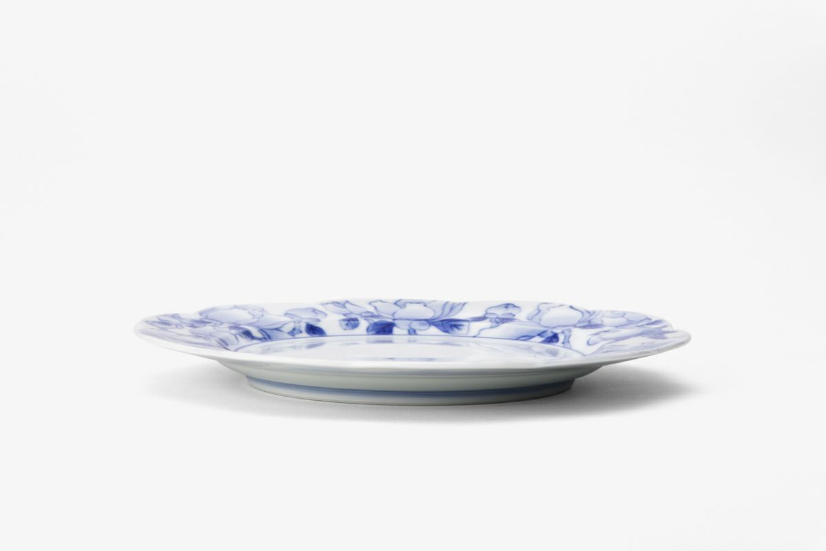 染付木蓮 ケーキ皿（アウトレット品） | WEB有田陶器市 ｜ 深川製磁