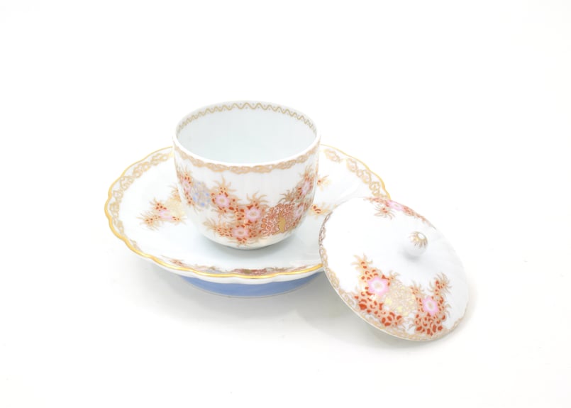 鍋島花兎 付煎茶碗(アウトレット品) | WEB有田陶器市 | 深川 鍋島花兎 付煎茶碗(アウトレット品) | WEB有田陶器市 | 深川