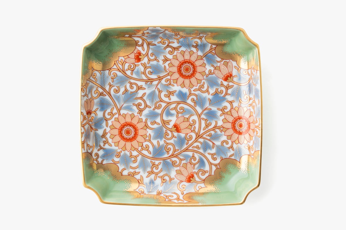 金襴手唐草ひわ色 飾皿（アウトレット品） | WEB有田陶器市 ｜ 深川製
