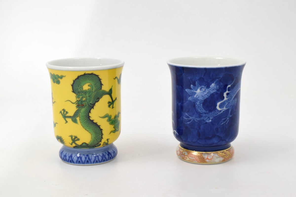 竜鳳凰錦手黄地・染付竜 ペアフリーカップセット（アウトレット品