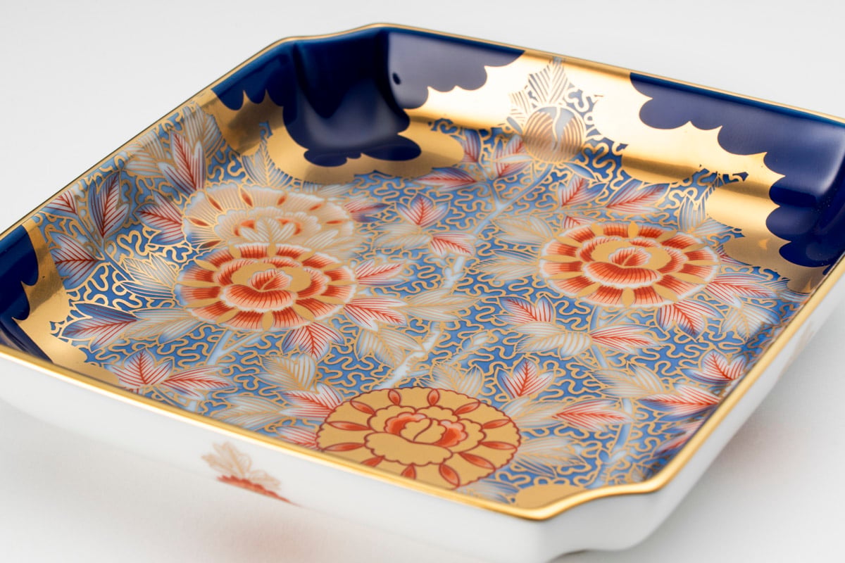 古伊万里牡丹金ミル瑠璃色 飾皿（アウトレット品） | WEB有田陶器市