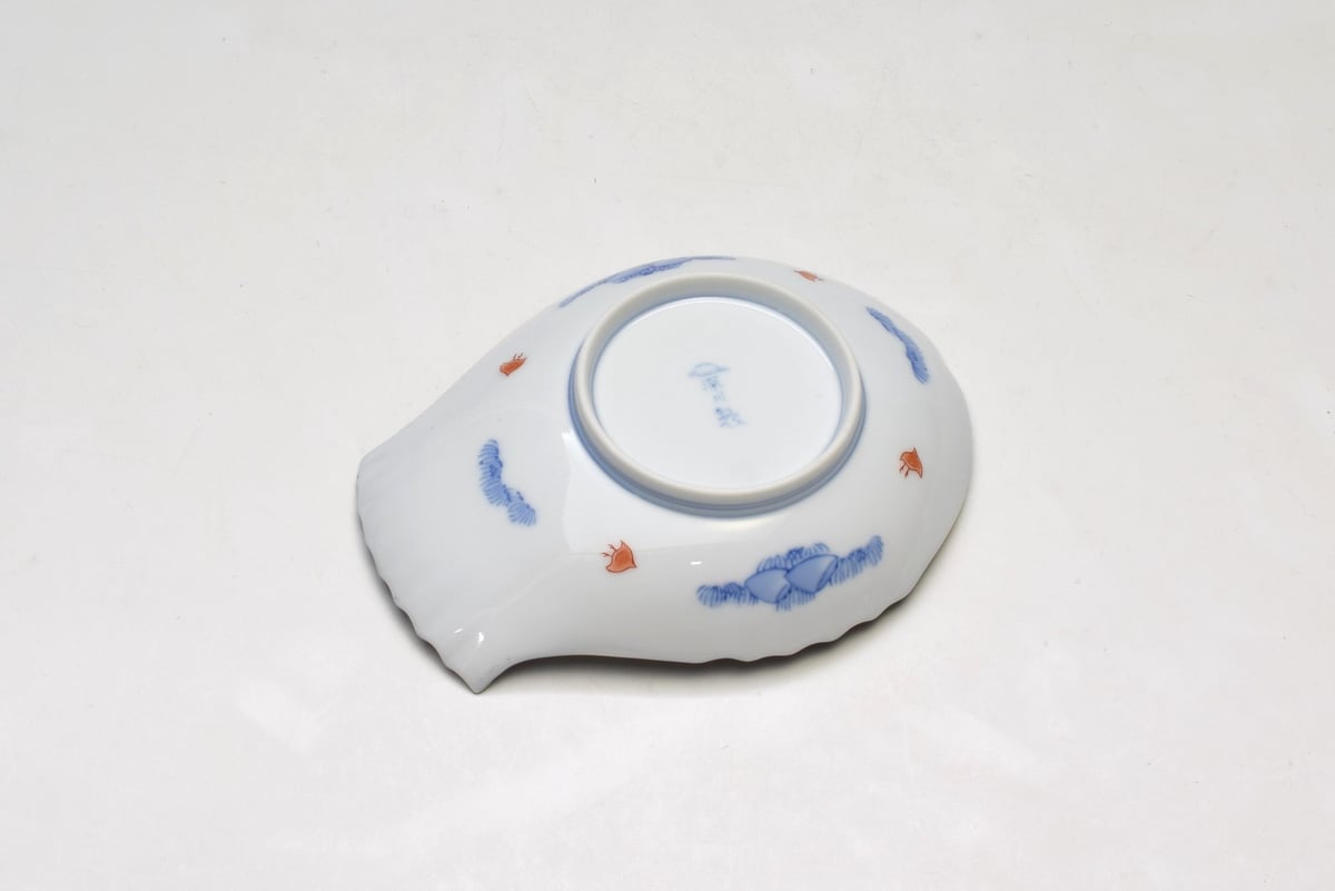 染錦手波鶴紋 魚型皿(小）（アウトレット品） | WEB有田陶器市 ｜ 深川