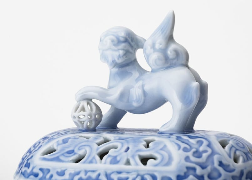 山水 獅子彫刻香炉（アウトレット品） | WEB有田陶器市 ｜ 深川製磁