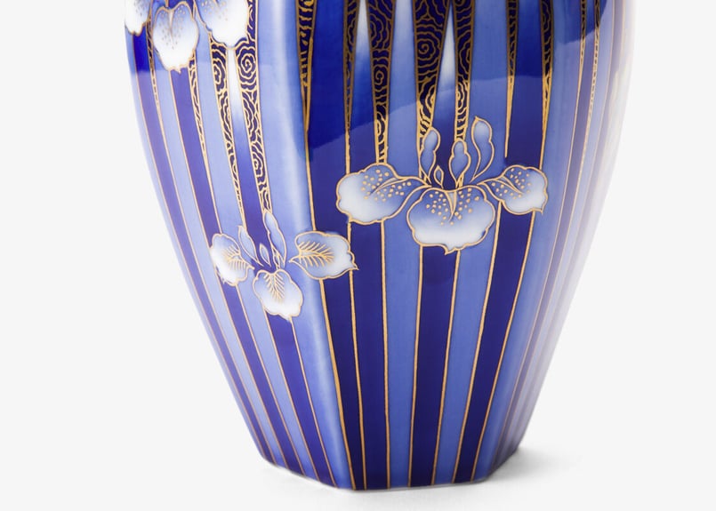 染錦金彩あやめ 冠付六角7寸壺（アウトレット品） | WEB有田陶器市