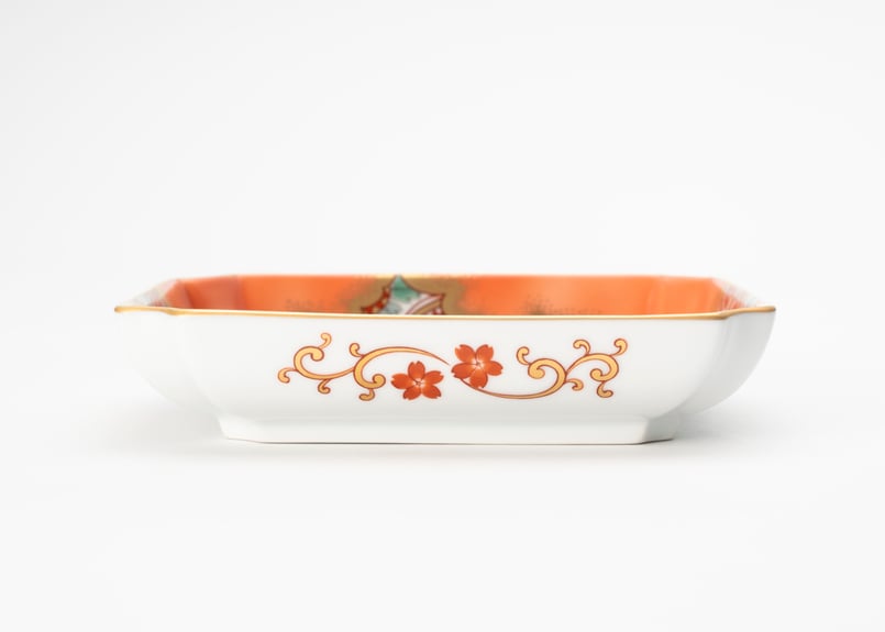 金襴手更紗珊瑚色 飾皿（アウトレット品） | WEB有田陶器市 ｜ 深川製