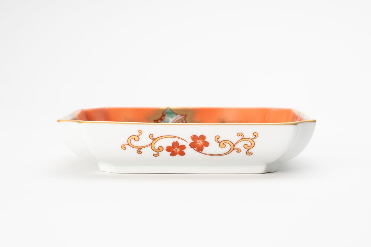 金襴手更紗珊瑚色 飾皿（アウトレット品） | WEB有田陶器市 ｜ 深川製