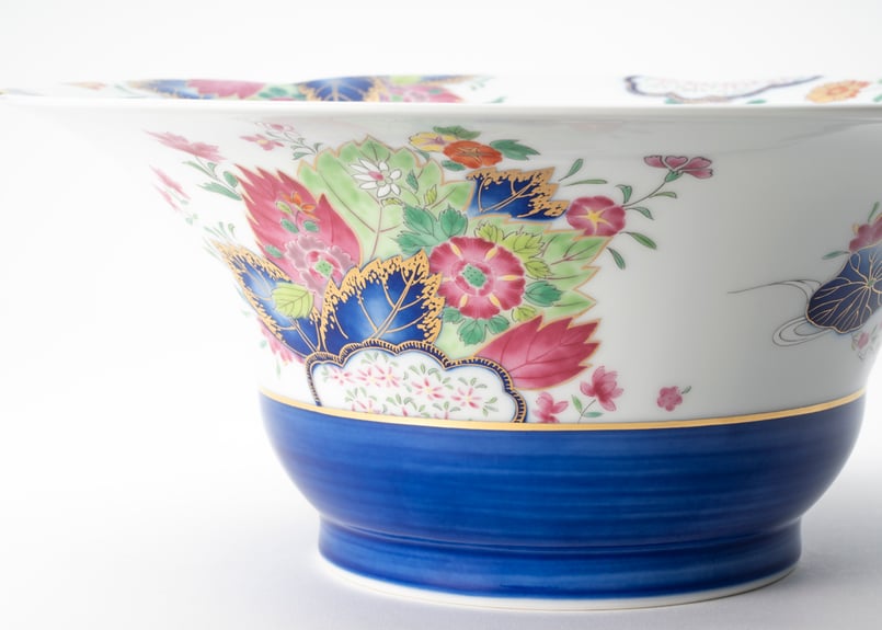 染錦絢爛草花絵 花型大鉢（アウトレット） | WEB有田陶器市 ｜ 深川製