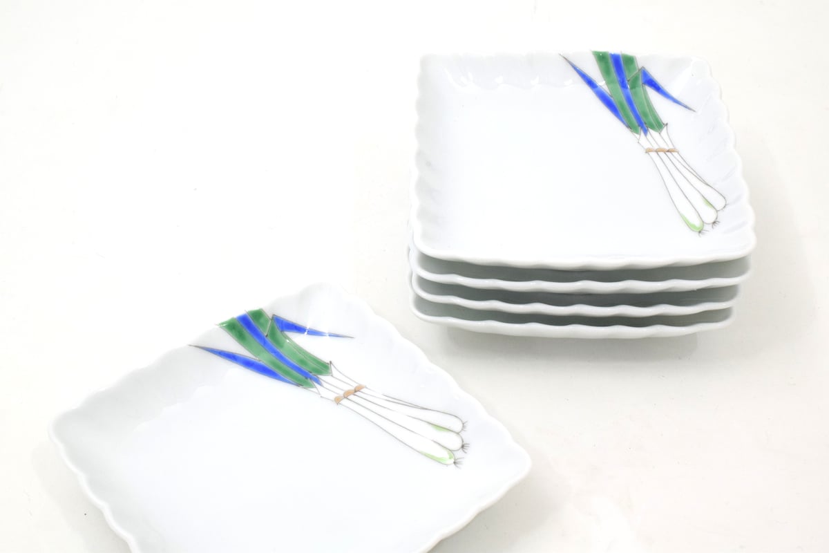 ネギ 菊割角小皿（陶器市制作品） | WEB有田陶器市 ｜ 深川製磁 おうち