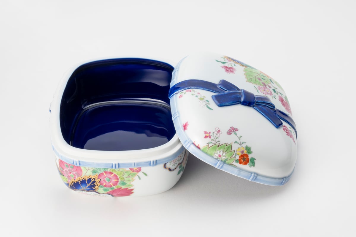 染錦絢爛草花絵 陶箱（アウトレット） | WEB有田陶器市 ｜ 深川製磁