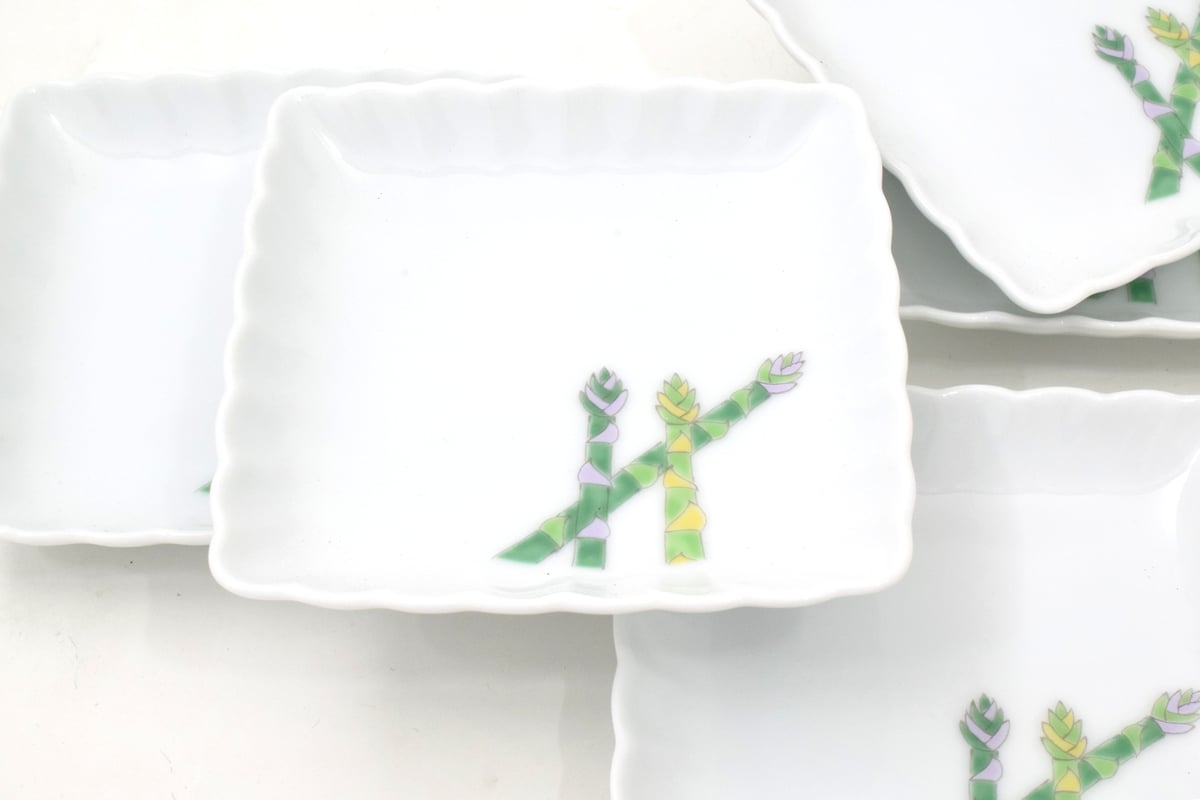 アスパラ 菊割角小皿（陶器市制作品） | WEB有田陶器市 ｜ 深川製磁