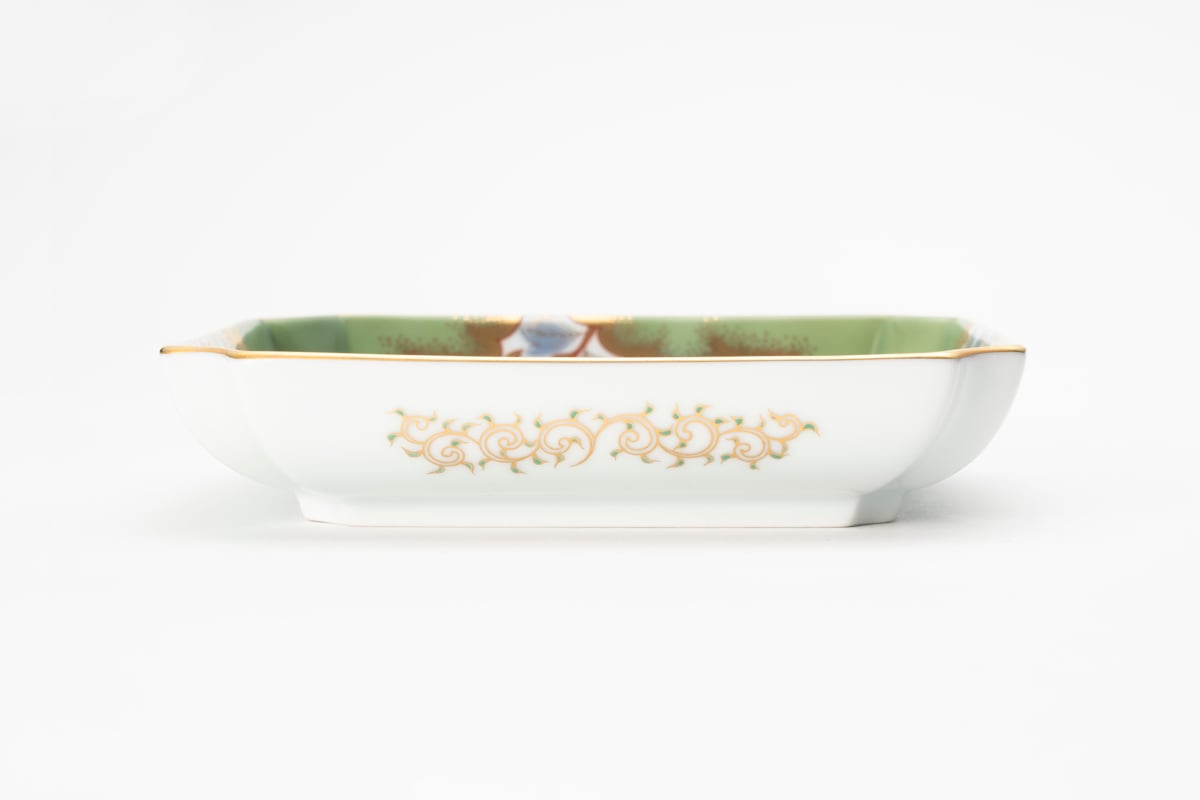 金襴手唐草ひわ色 飾皿（アウトレット品） | WEB有田陶器市 ｜ 深川製